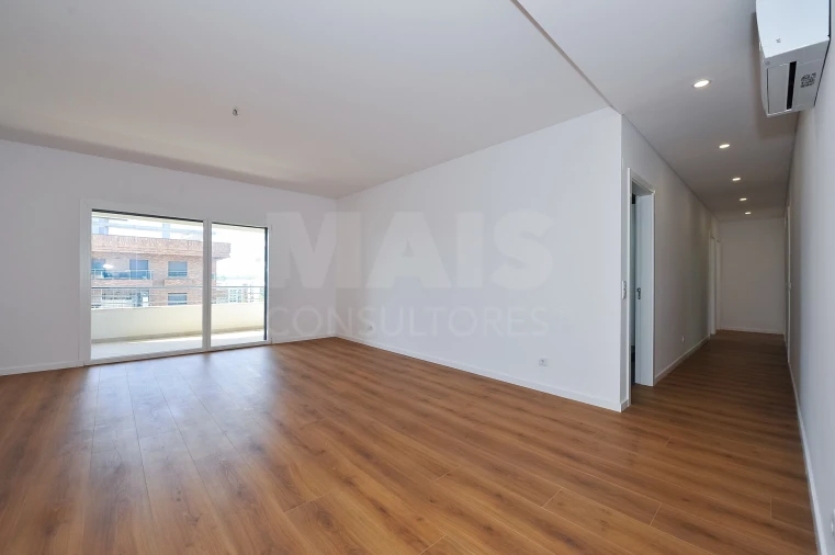 Apartamento T3 para Venda em Odivelas Foto 4