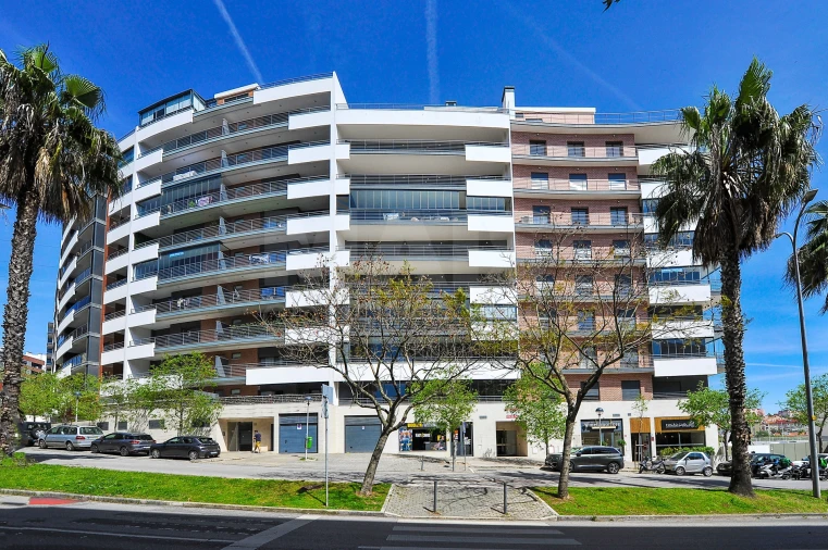 Apartamento T3 para Venda em Odivelas Foto 3