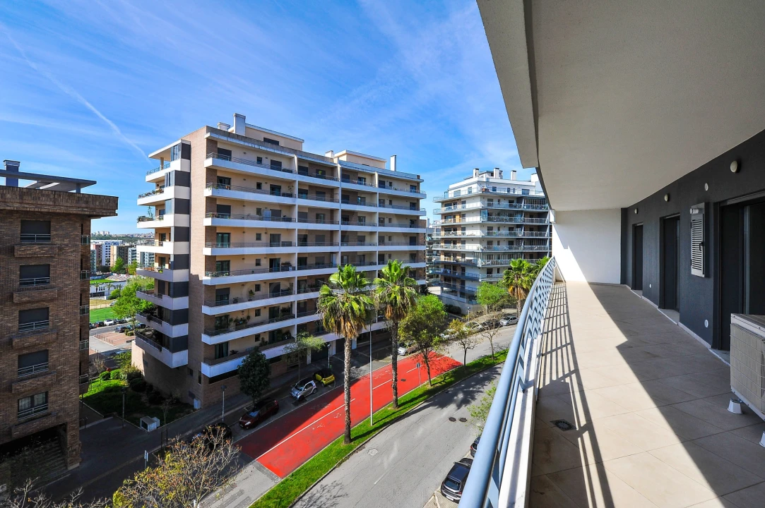 Apartamento T3 para Venda em Odivelas Foto 2