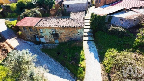 Moradia T3 para Venda em Aguda