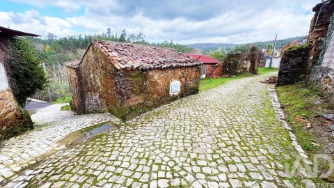 Moradia T3 para Venda em Aguda