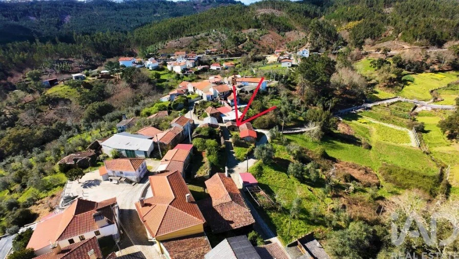 Moradia T3 para Venda em Aguda Foto 25