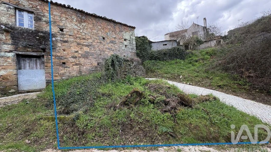 Moradia T2 para Venda em Aguda Foto 17