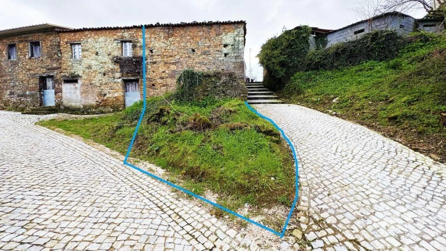 Moradia T3 para Venda em Aguda Foto 12