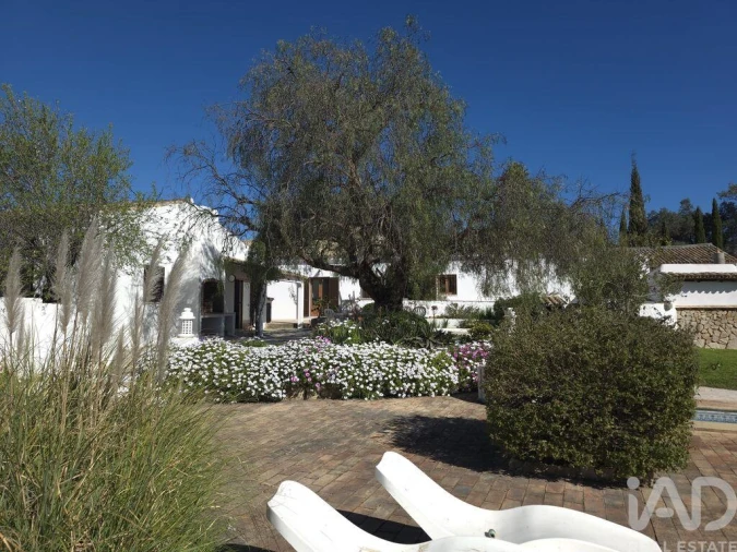 Moradia T4 para Venda em Boliqueime Foto 25