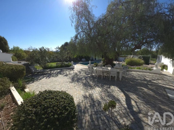 Moradia T4 para Venda em Boliqueime Foto 16