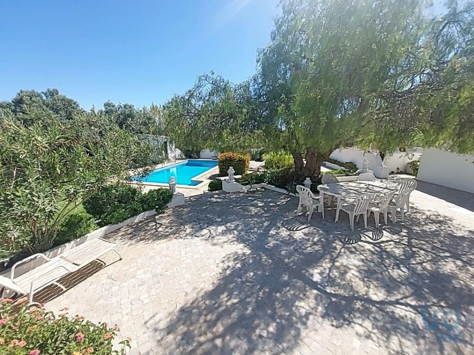 Moradia T4 para Venda em Boliqueime Foto 2