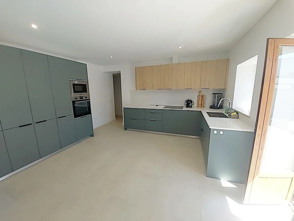 Moradia T4 para Venda em Boliqueime Foto 6