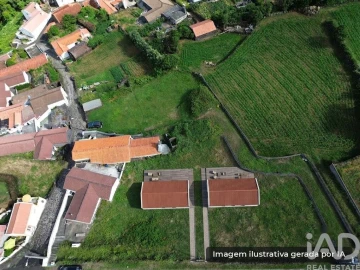 Moradia T1 para Venda em Ribeiras