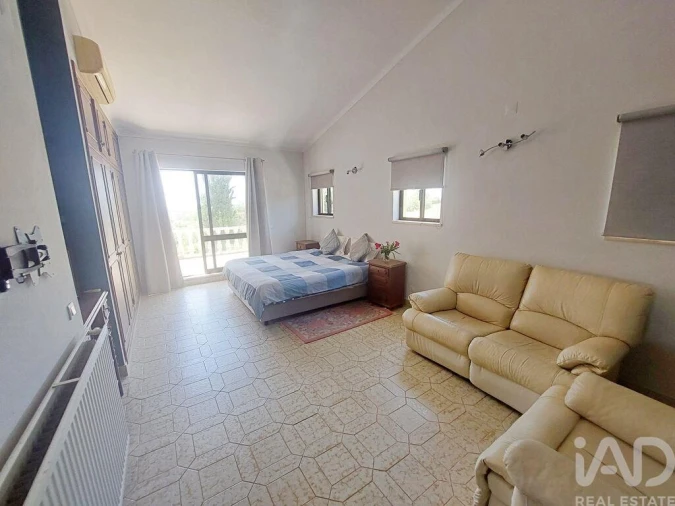 Moradia T4 para Venda em Boliqueime Foto 17