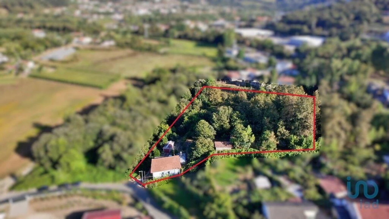 Moradia T4 para Venda em Aldão Foto 5