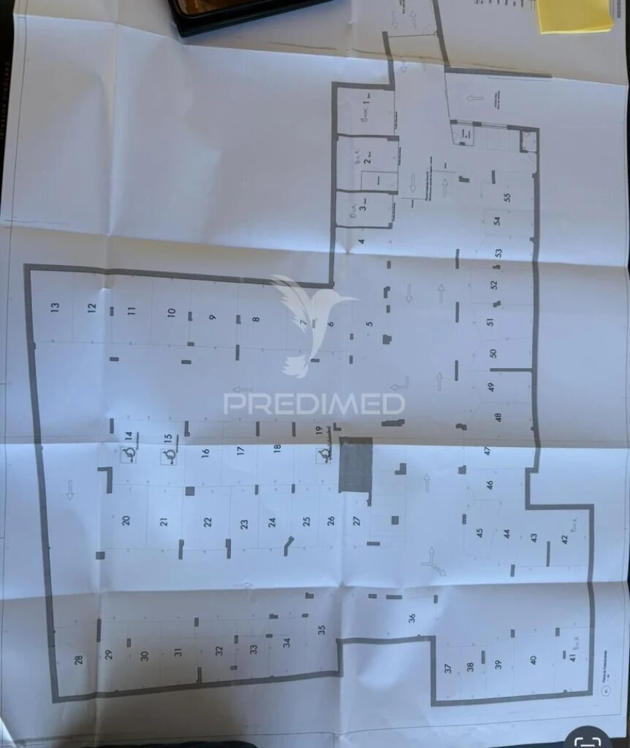 Garagem para Venda em Bensafrim e Barão de São João Foto 2