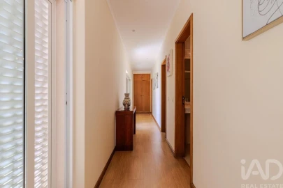 Moradia T3 para Venda em Aldeia do Mato e Souto