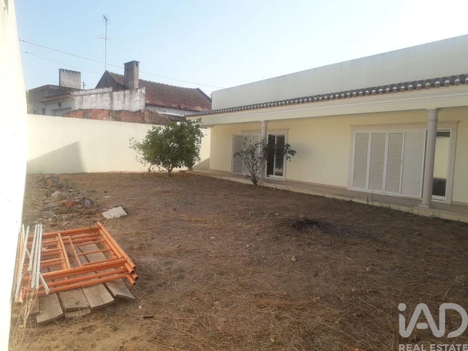 Moradia T3 para Venda em Aldeia do Mato e Souto Foto 8