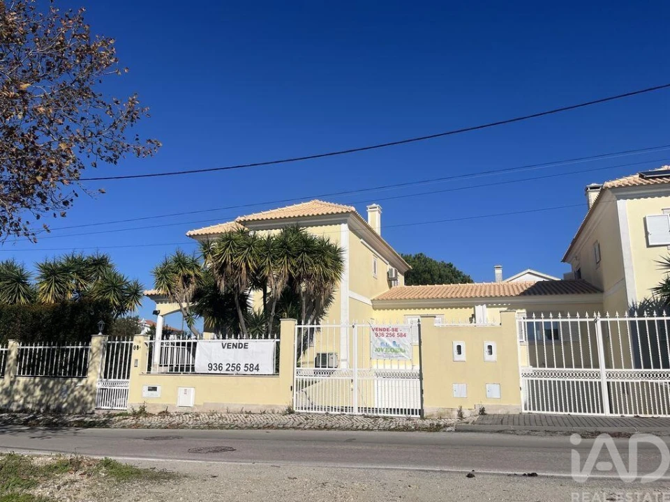 Moradia T3 para Venda em Aldeia do Mato e Souto Foto 30