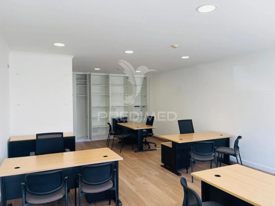 Loja para Venda em Sines Foto 3