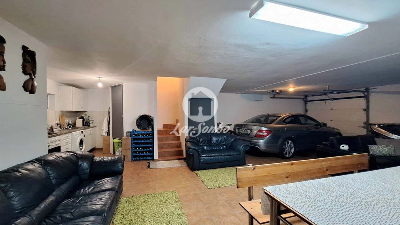 Moradia T3 para Venda em Vila Nova da Telha Foto 6