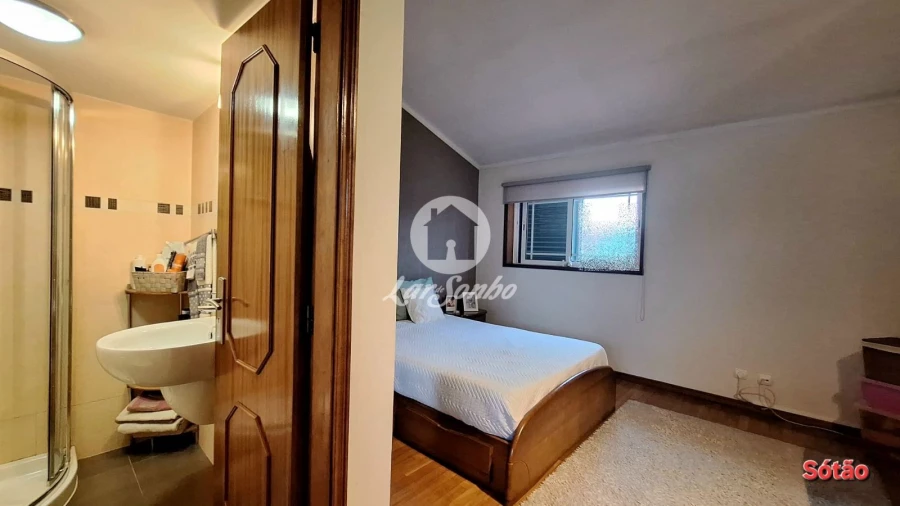 Moradia T3 para Venda em Vila Nova da Telha Foto 8