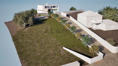 Moradia T3 para Venda em Loule (São Sebastião)