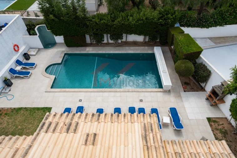 Moradia T5 para Venda em Estômbar e Parchal Foto 28