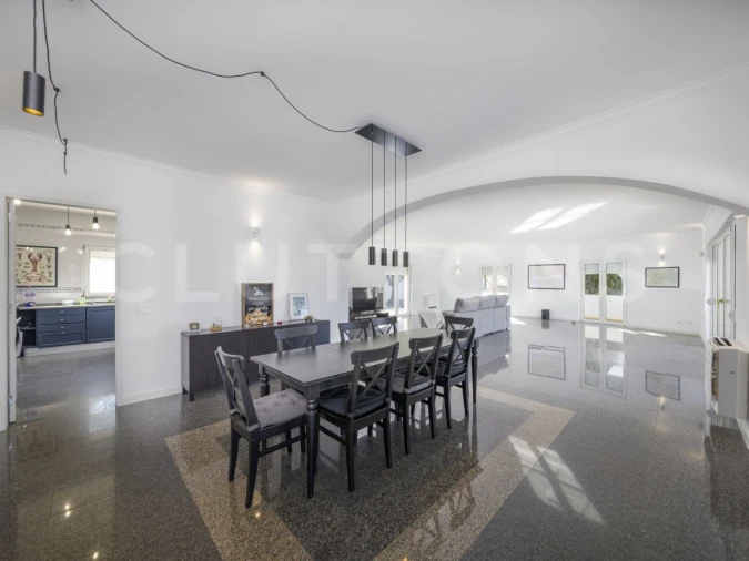 Moradia T3 para Venda em Ferragudo Foto 3