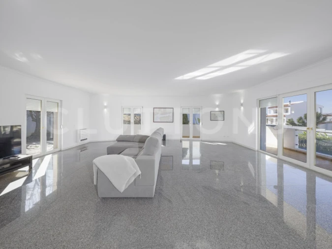 Moradia T3 para Venda em Ferragudo Foto 7