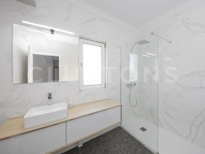 Moradia T3 para Venda em Ferragudo Foto 17