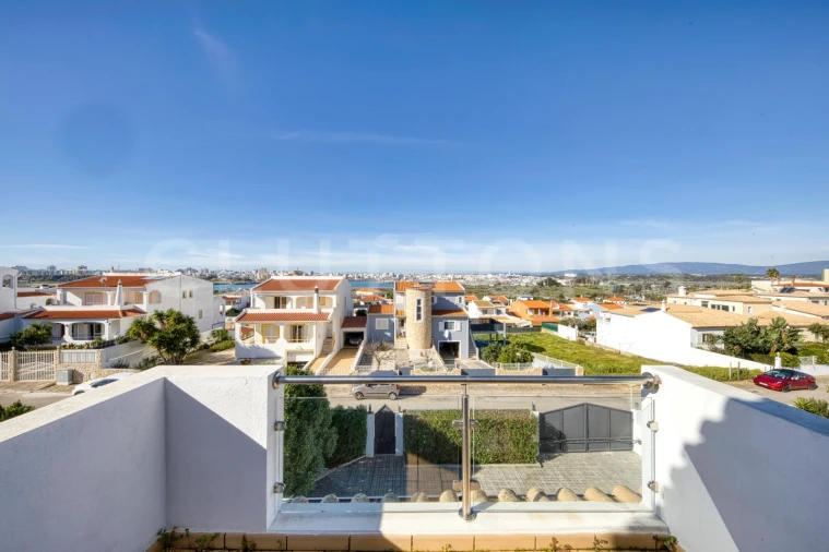 Moradia T3 para Venda em Ferragudo Foto 22