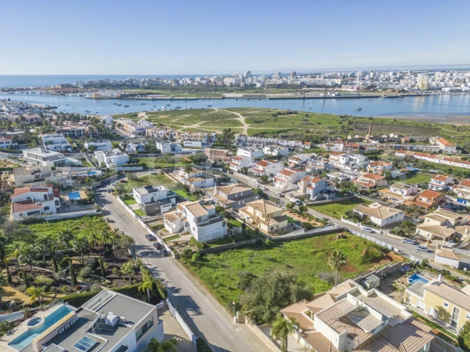 Moradia T3 para Venda em Ferragudo Foto 31