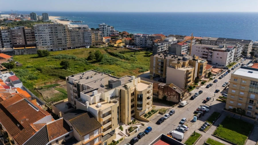 Apartamento T2 para Venda em Vila do Conde Foto 32