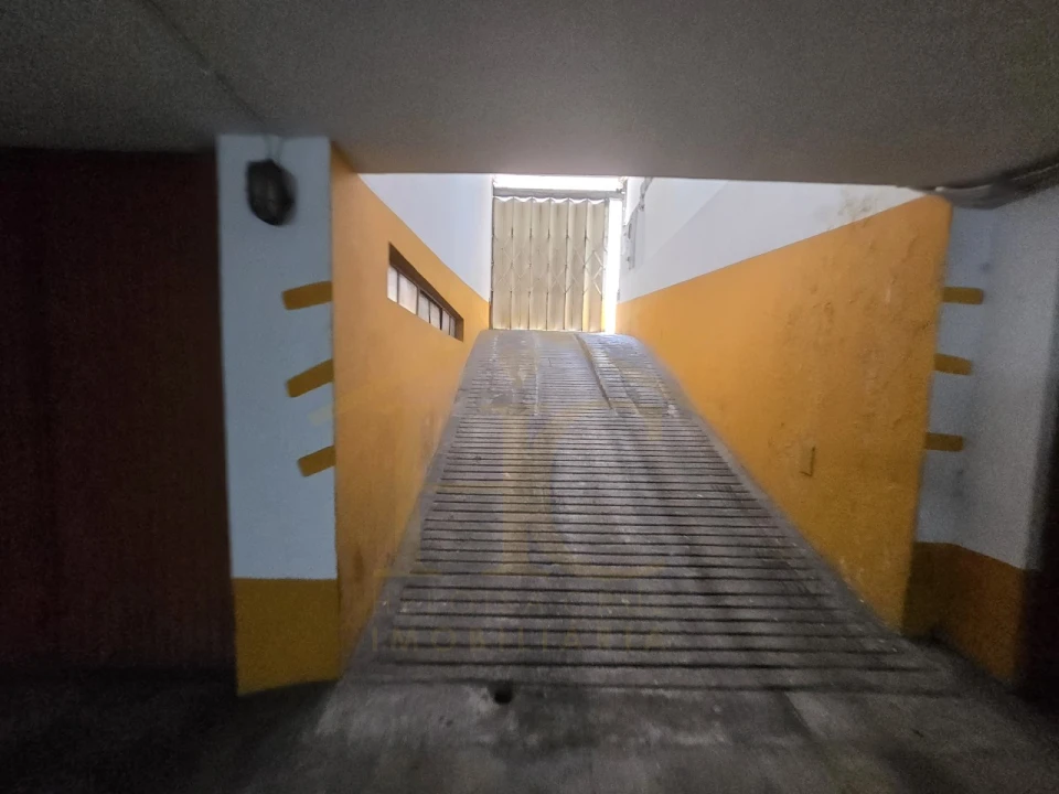 Garagem para Venda em Póvoa de Varzim, Beiriz e Argivai Foto 5