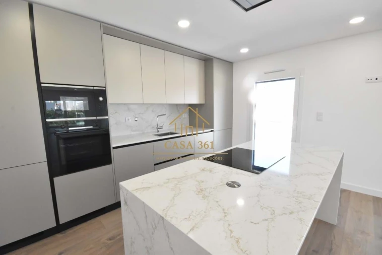 Apartamento T3 para Venda em Alhandra, São João dos Montes e Calhandriz Foto 4