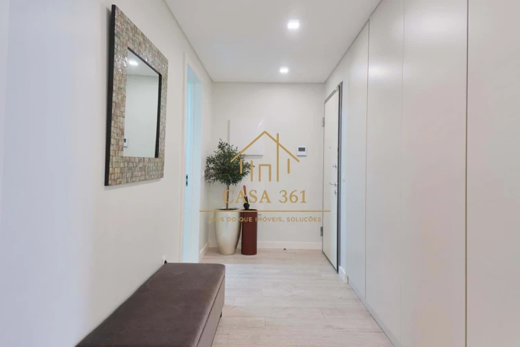 Apartamento T4 para Venda em Loures Foto 15