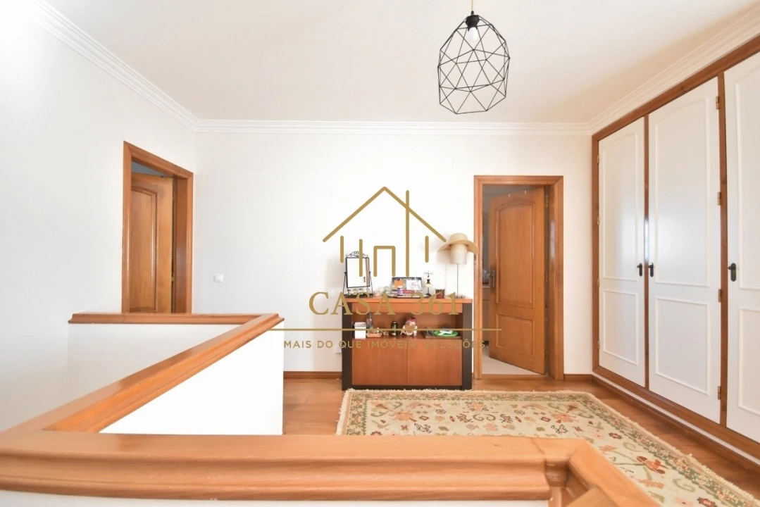 Moradia T4 para Venda em Vila Franca de Xira Foto 34