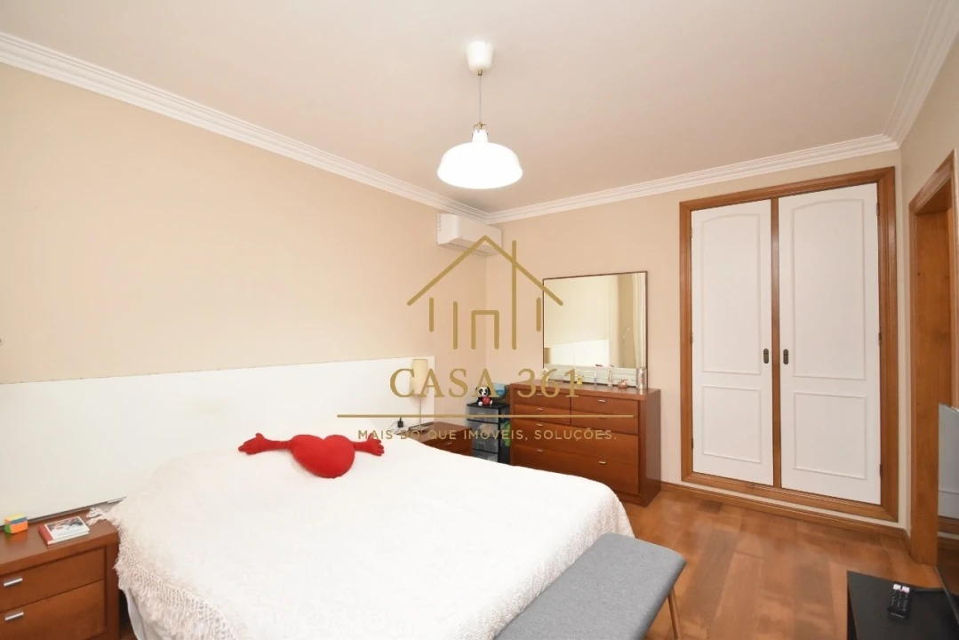 Moradia T4 para Venda em Vila Franca de Xira Foto 30