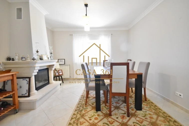 Moradia T4 para Venda em Vila Franca de Xira Foto 14