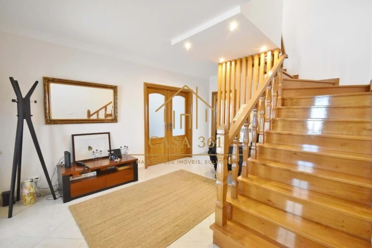 Moradia T4 para Venda em Vila Franca de Xira Foto 22