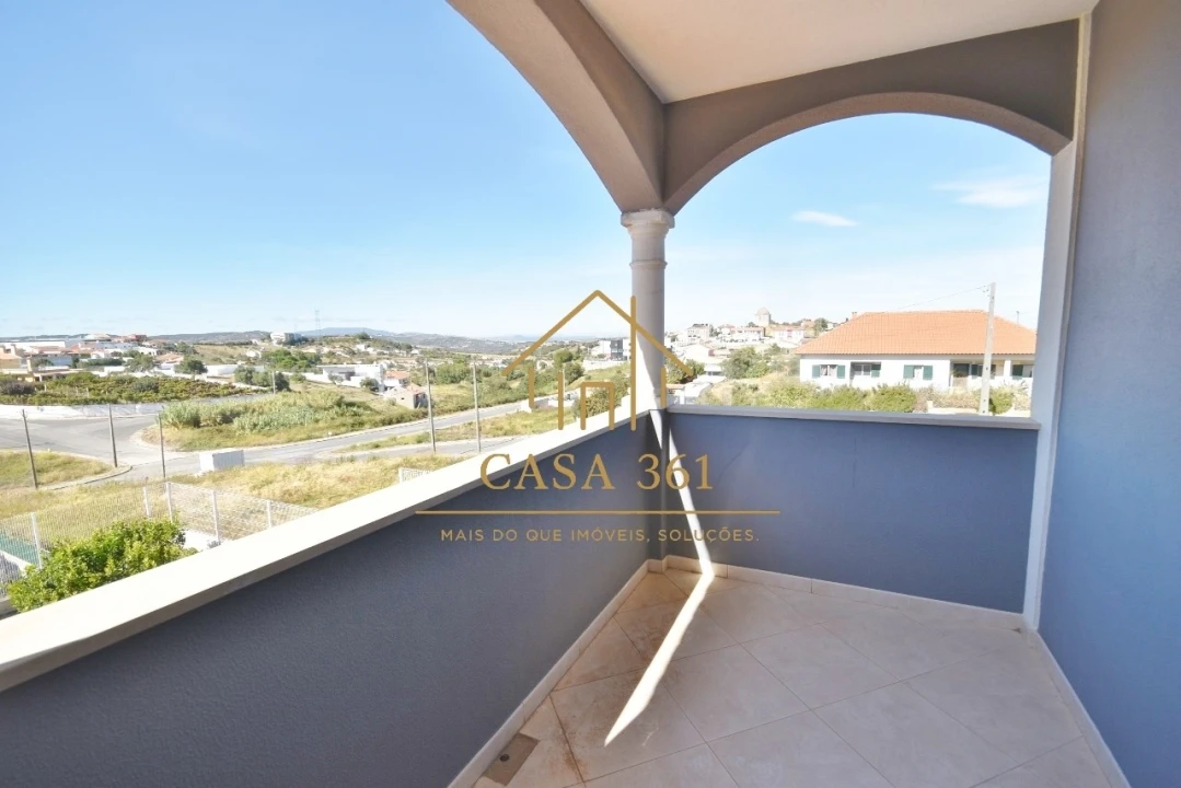 Moradia T4 para Venda em Vila Franca de Xira Foto 36