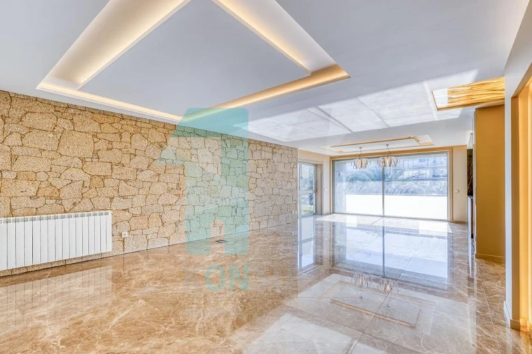 Apartamento T4 para Venda em Vila do Conde Foto 9