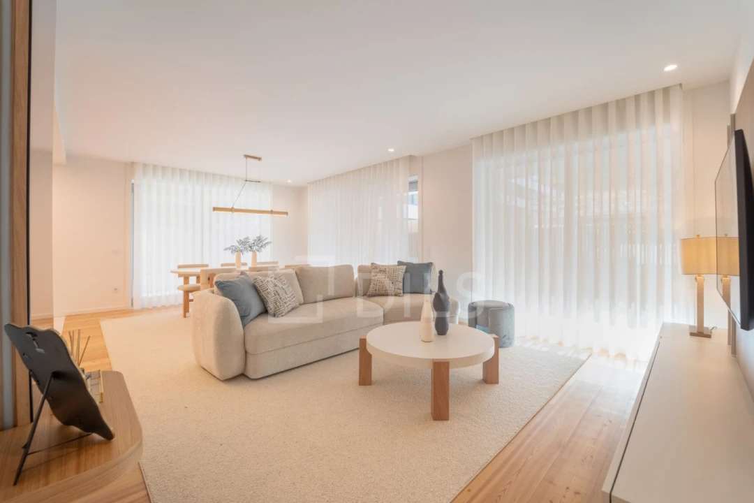Apartamento T2 para Venda em Canidelo Foto 2
