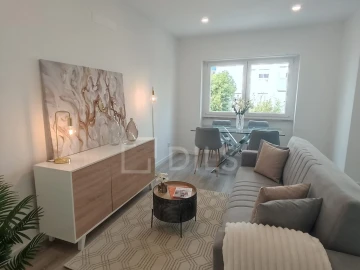 Apartamento T3 para Venda em Penha de França