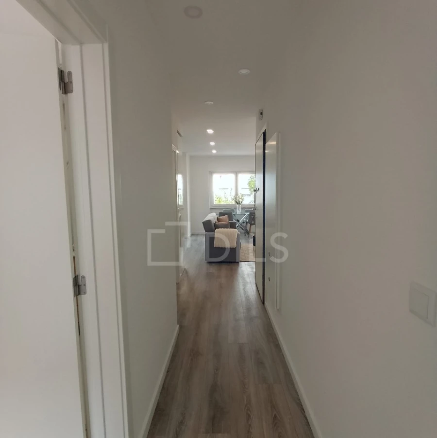 Apartamento T3 para Venda em Penha de França Foto 5