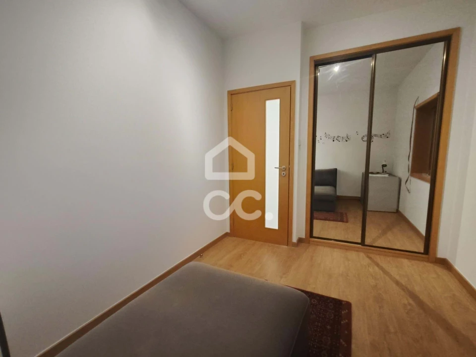 Apartamento T2 para Venda em Aguas Santas Foto 10