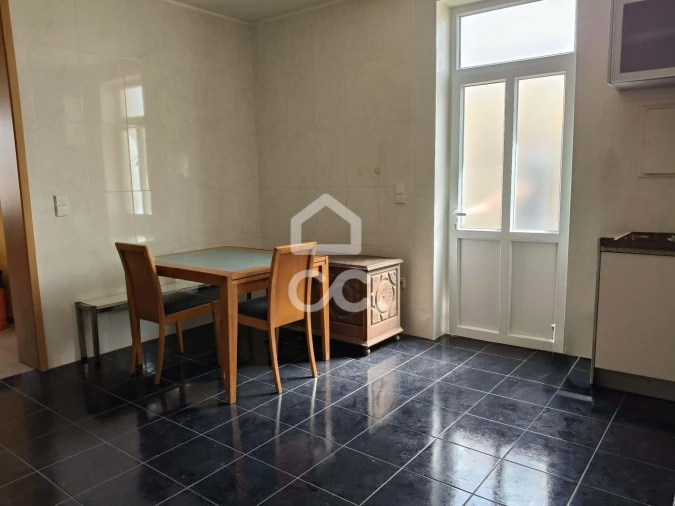 Apartamento T2 para Venda em Aguas Santas Foto 4