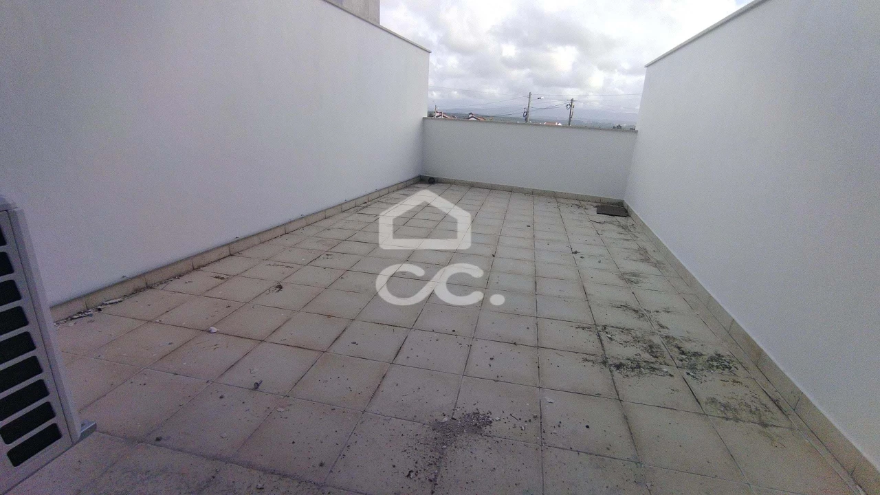Apartamento T2 para Venda em Pataias e Martingança Foto 6