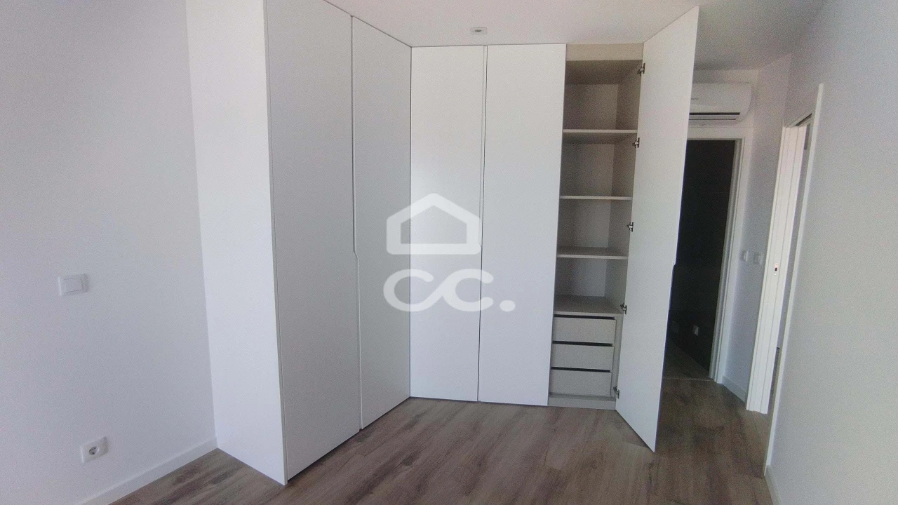 Apartamento T2 para Venda em Pataias e Martingança Foto 11