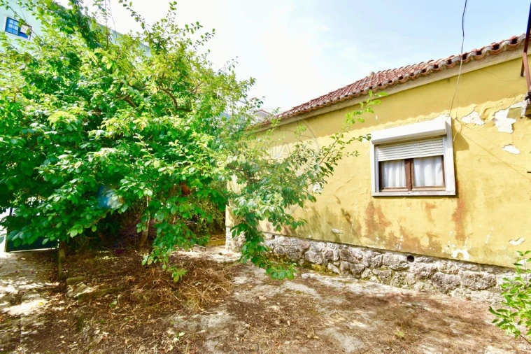 Moradia T2 para Venda em Algueirão-Mem Martins Foto 2