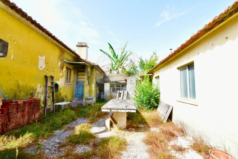 Moradia T2 para Venda em Algueirão-Mem Martins Foto 8