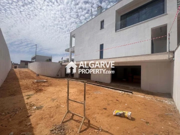 Moradia T4 para Venda em Silves
