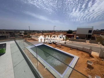 Moradia T4 para Venda em Silves